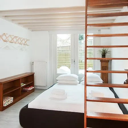 Studio With Garden Apartamento *